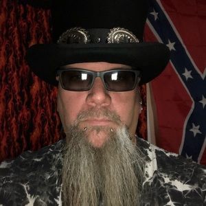 Meet your Posher, Dwayne